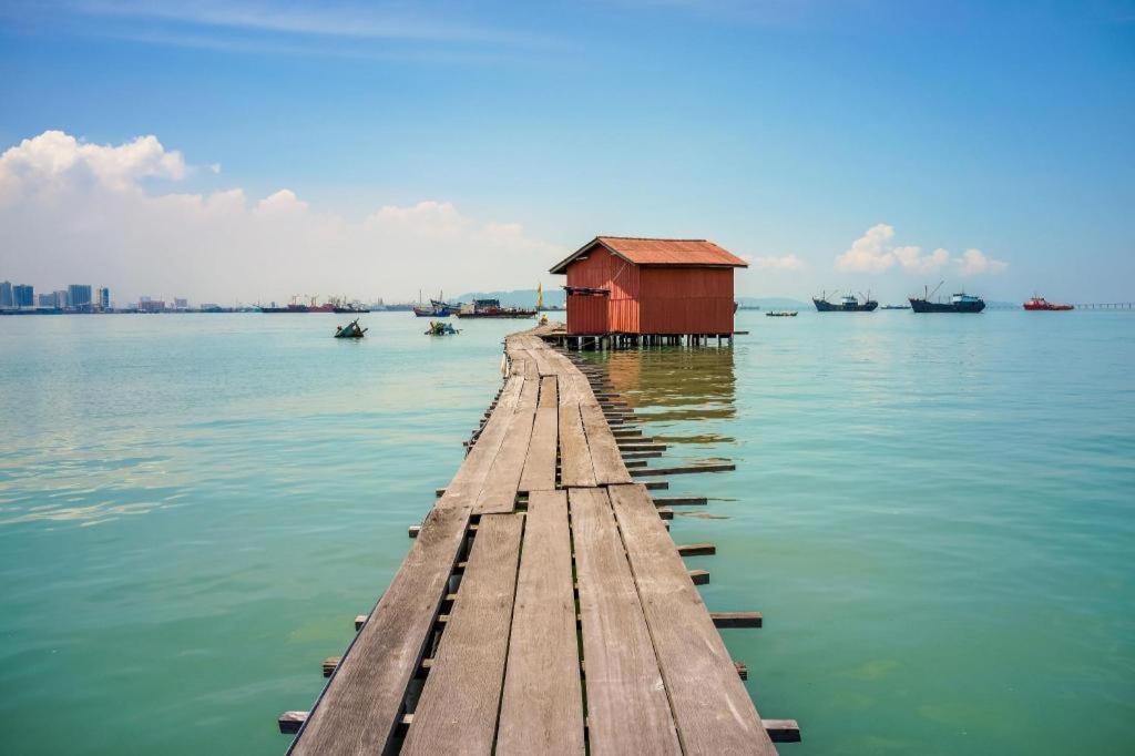 Stallions Suites Penang Jelutong Dış mekan fotoğraf