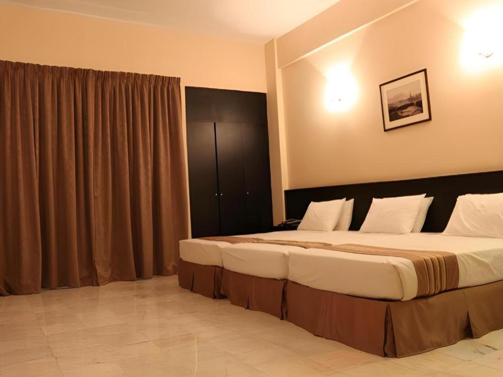 Stallions Suites Penang Jelutong Dış mekan fotoğraf