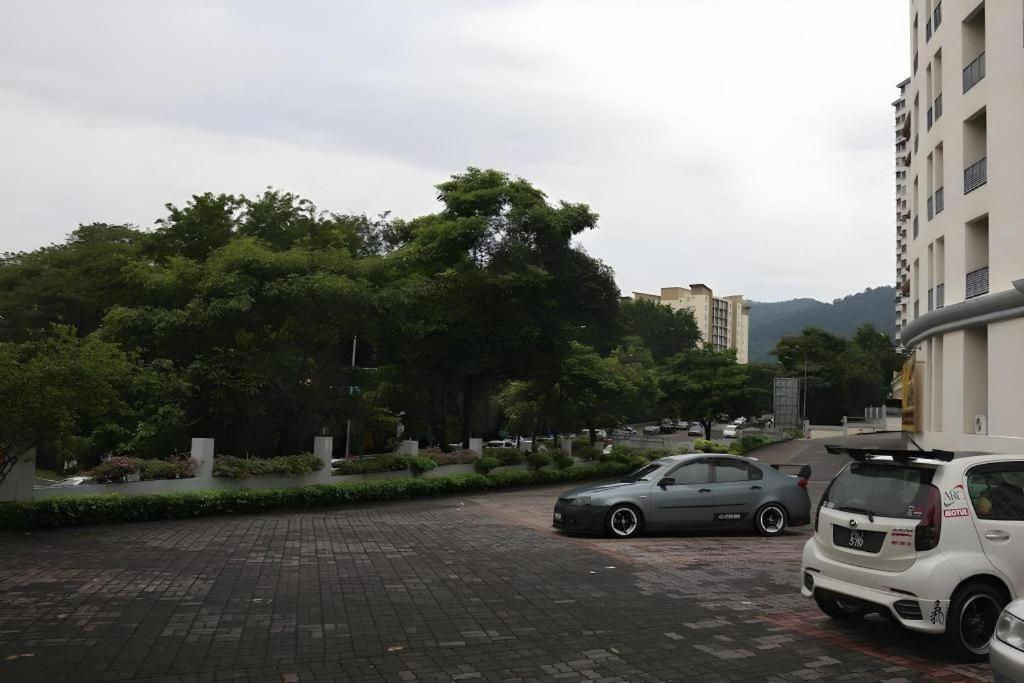Stallions Suites Penang Jelutong Dış mekan fotoğraf