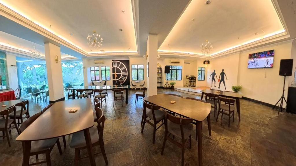 Stallions Suites Penang Jelutong Dış mekan fotoğraf