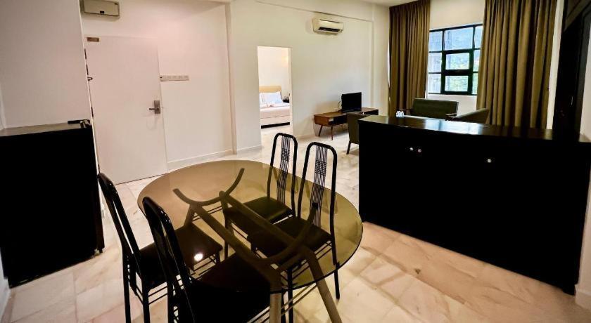 Stallions Suites Penang Jelutong Dış mekan fotoğraf
