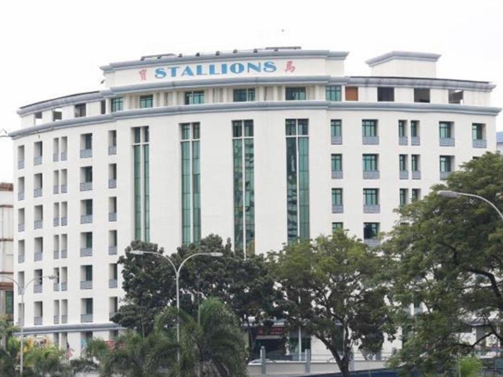 Stallions Suites Penang Jelutong Dış mekan fotoğraf