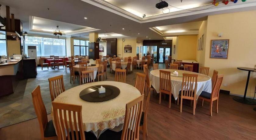 Stallions Suites Penang Jelutong Dış mekan fotoğraf